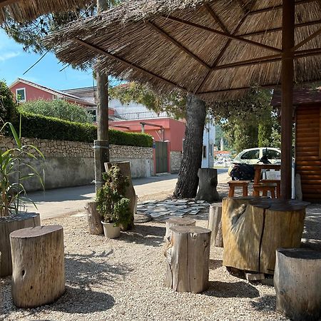 Apartamento Zio Nino Sutomiscica Exterior foto