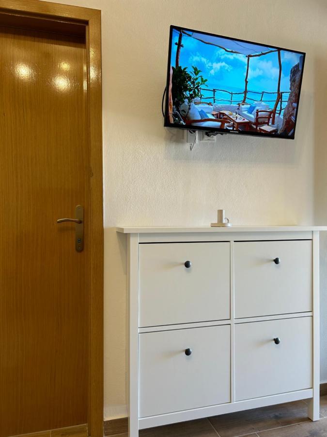 Apartamento Zio Nino Sutomiscica Exterior foto