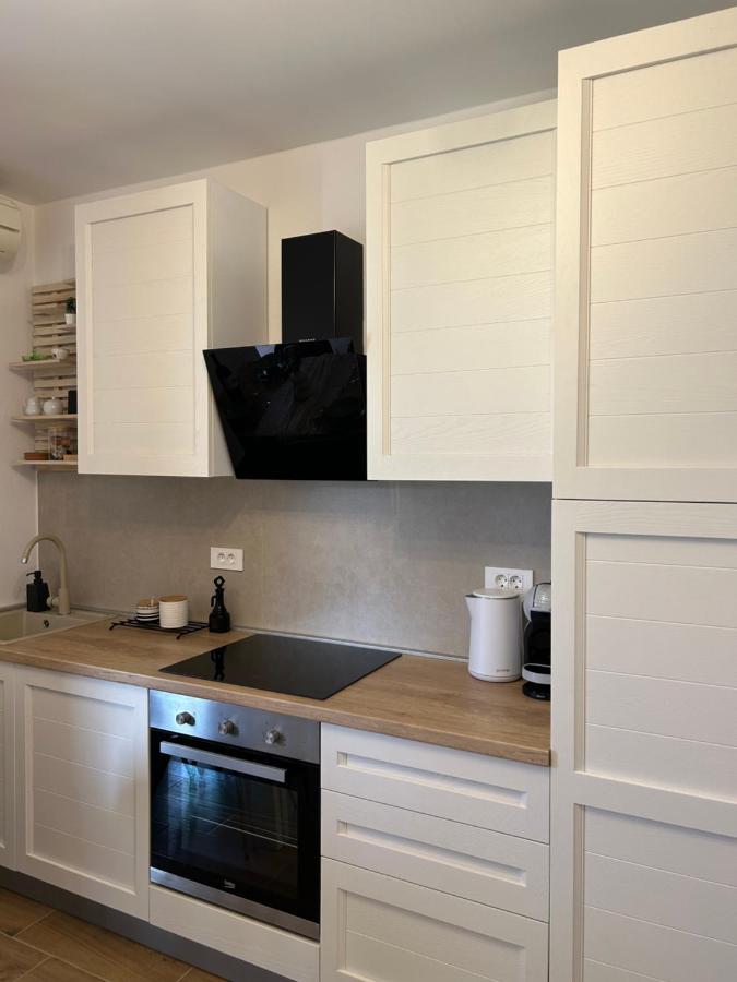 Apartamento Zio Nino Sutomiscica Exterior foto